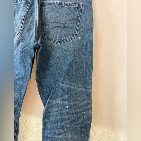 AE Distressed Jeans - Picture 5 of 7